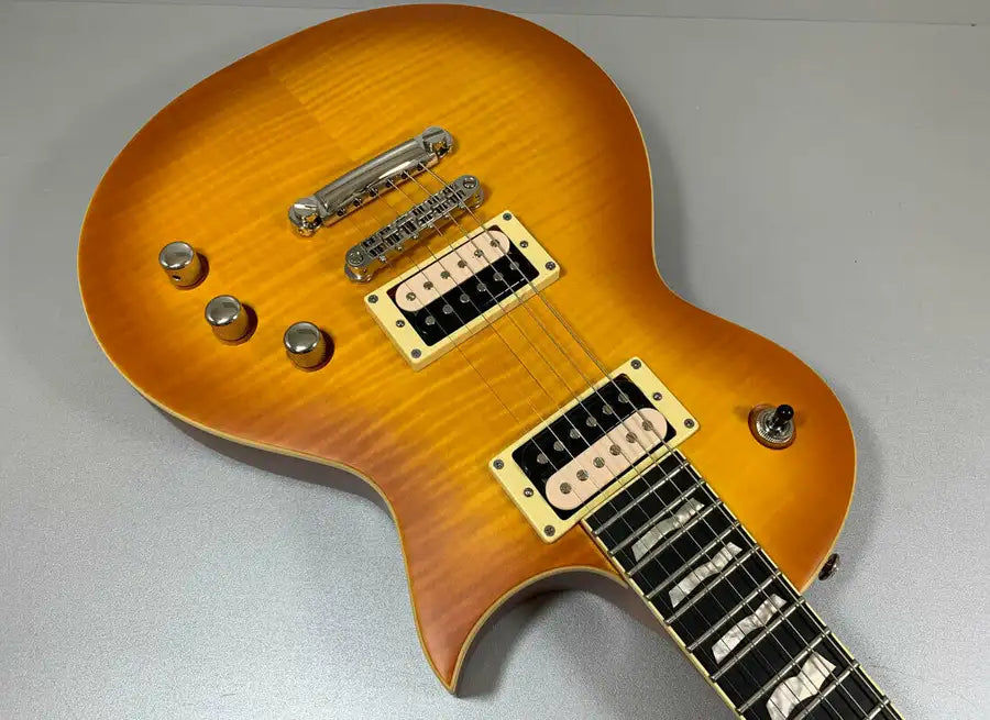 Miniature : ESP LTD Ec -1000T Honey Burst Satin Guitare Électrique Housse À