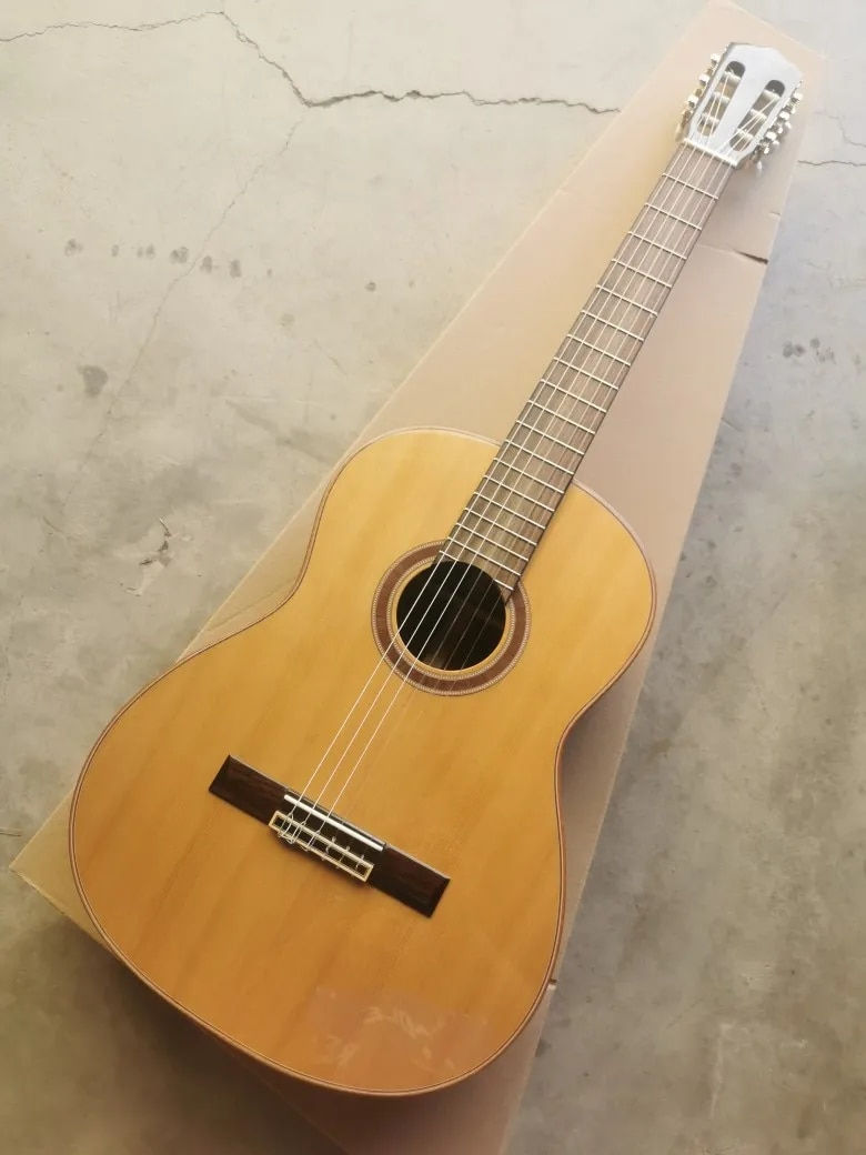 섬네일: Red Pine Solid Wood Spruce + Indian Rosewood Classical Acoustic Guitar