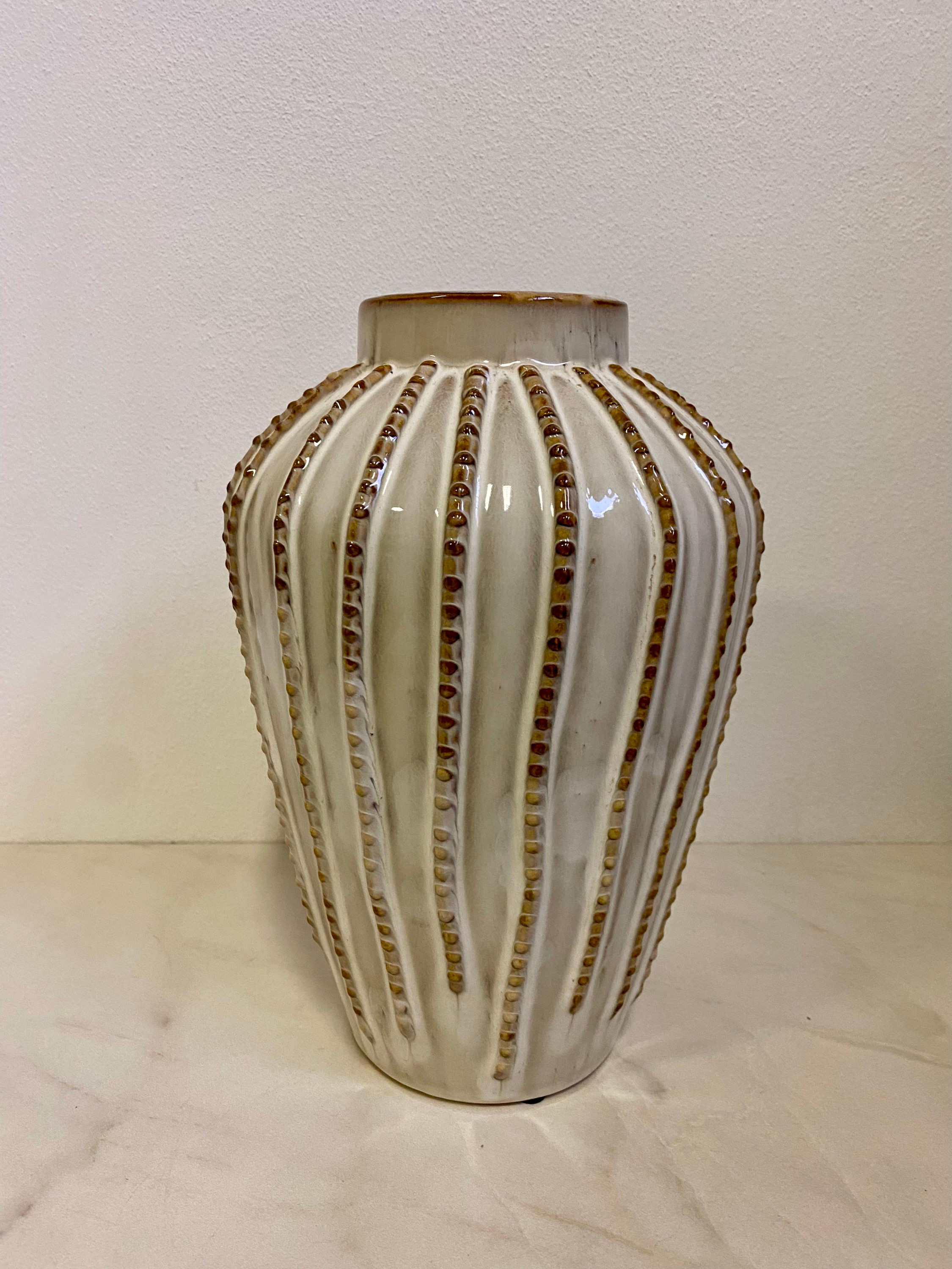 Váza keramická 🐝