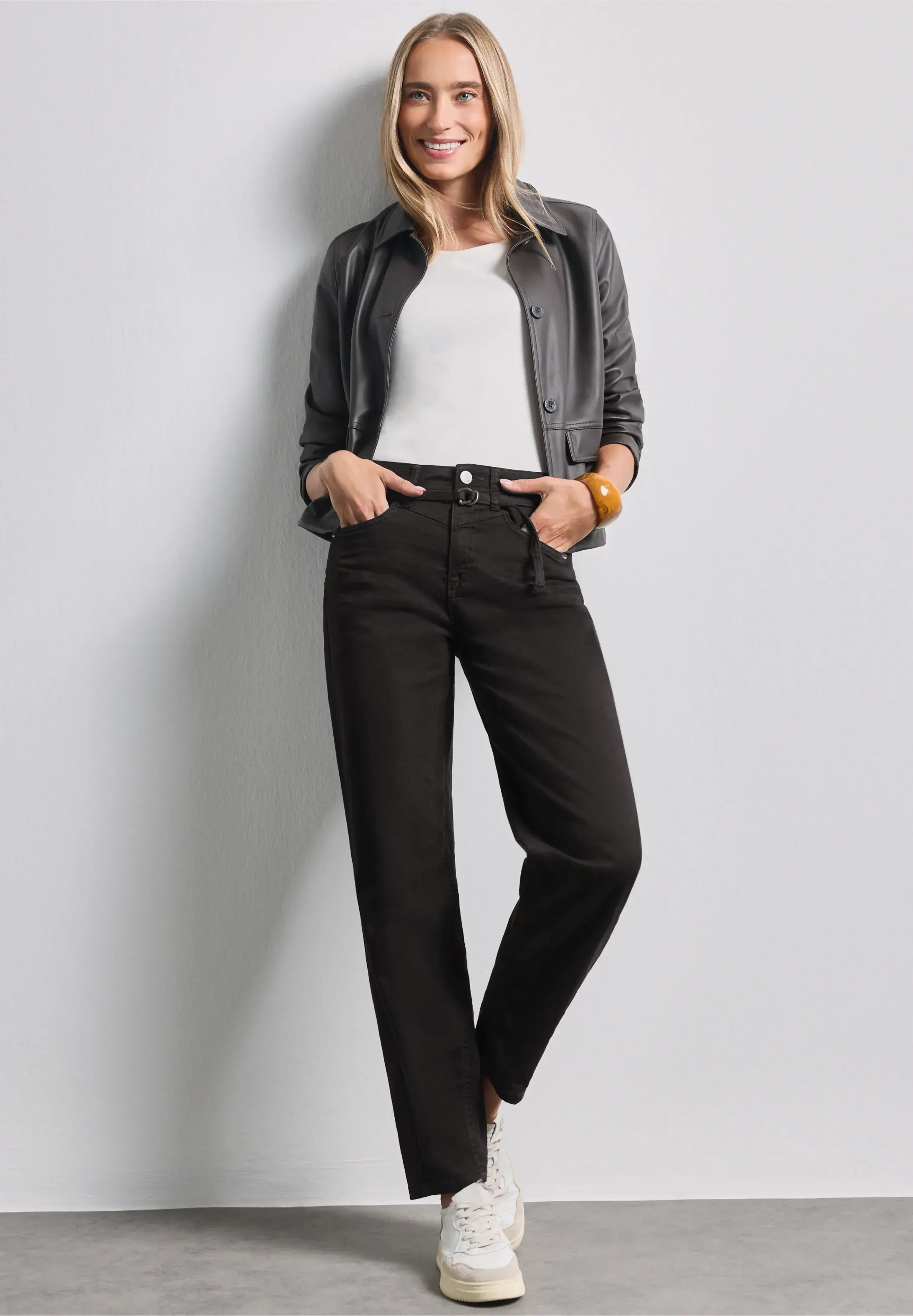 Jeans Karlie Barrel - Street One