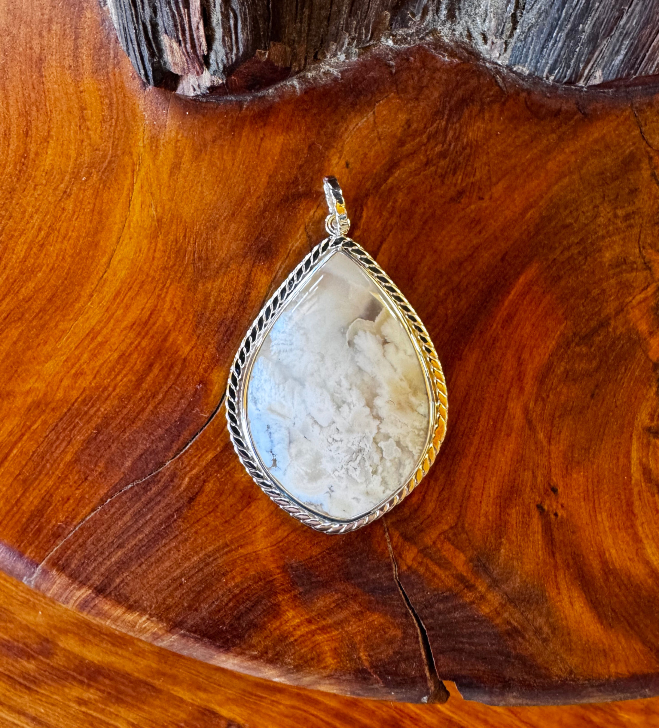 Oregon plume agate teardrop pendant 925 silver rope bezel 1.875 x 1.375 inch Taos NM