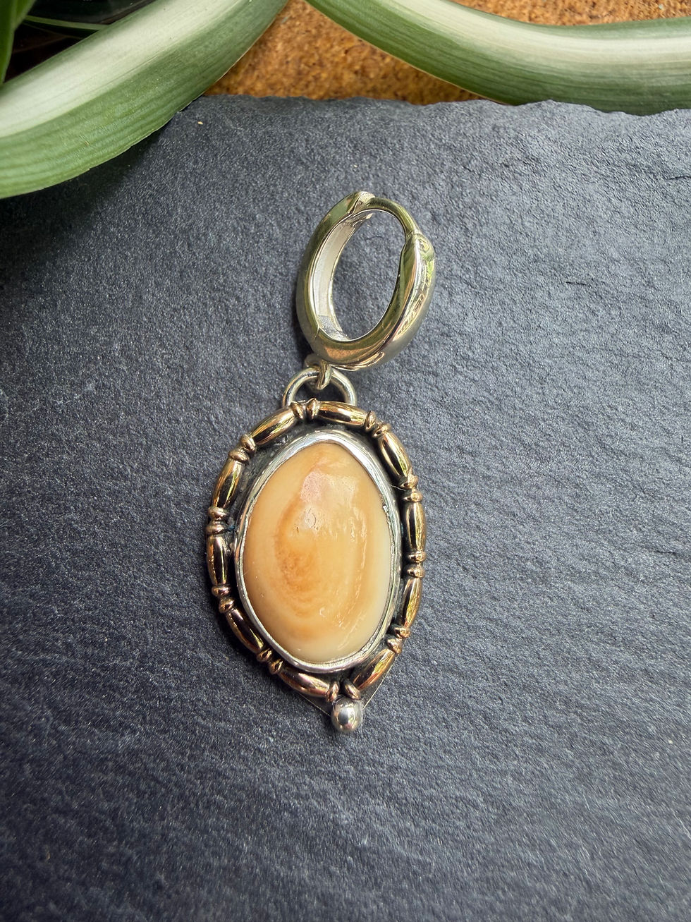Sterling silver .925 stamp and hand-signed maker's mark, Southwest artisan jewelry