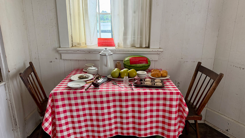 Cooper Strait Lighthouse Kitchen Table