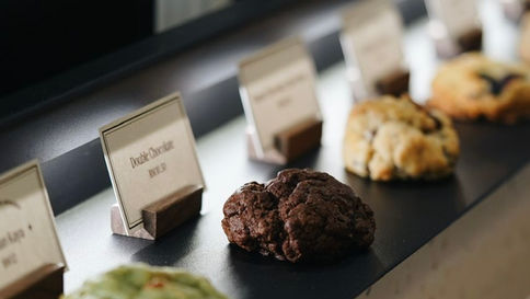 How to Build a Branding Identity for Your Cookie Store
