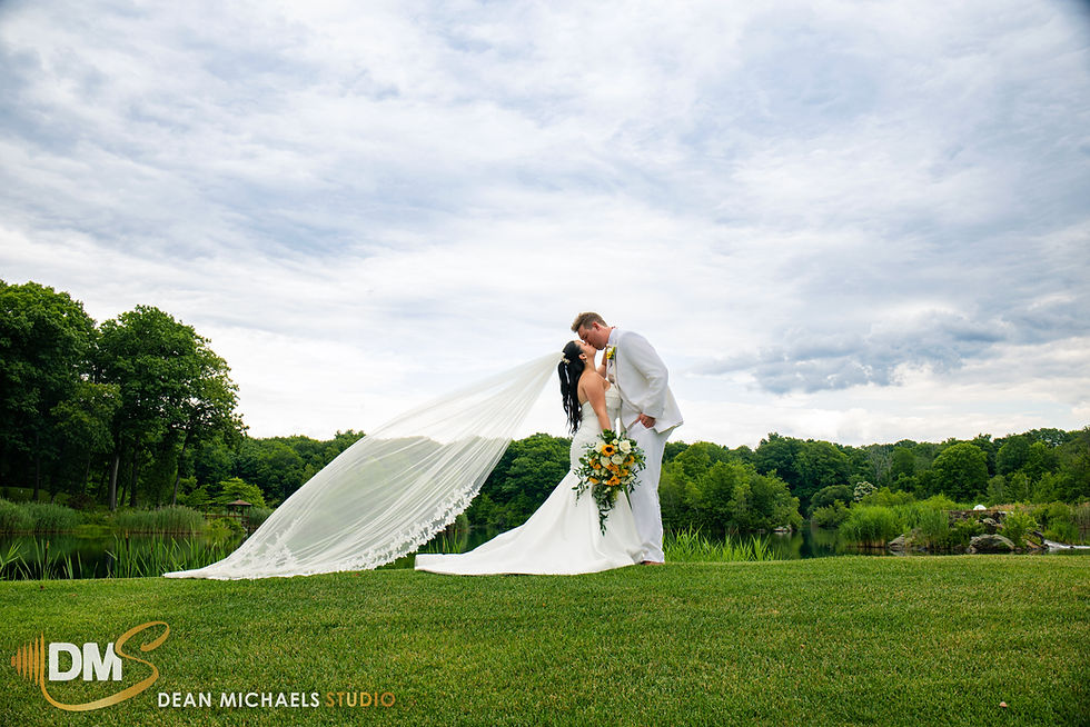 Rock Island Lake Club Wedding | Angelina & Eric