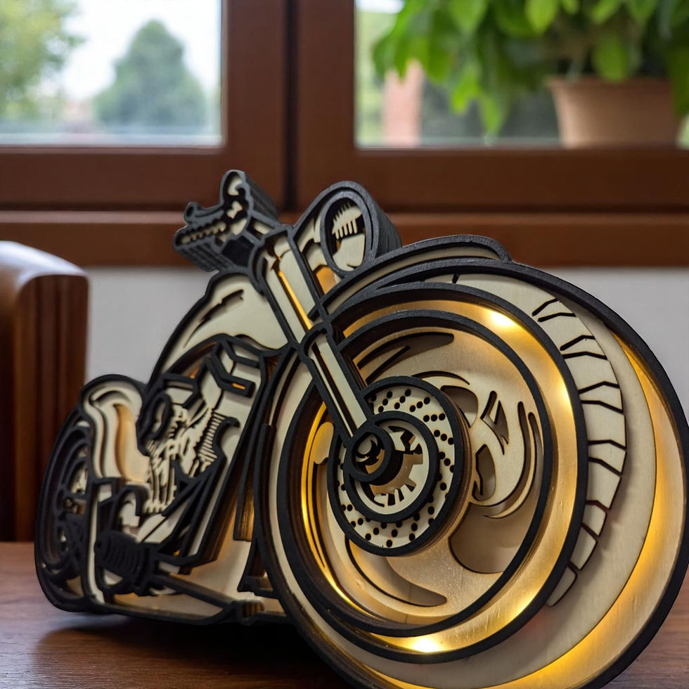 Miniaturbild: Holzbild Motorrad mit LED Beleuchtung als Biker Wanddeko aus mehrschichtigem Holz.
