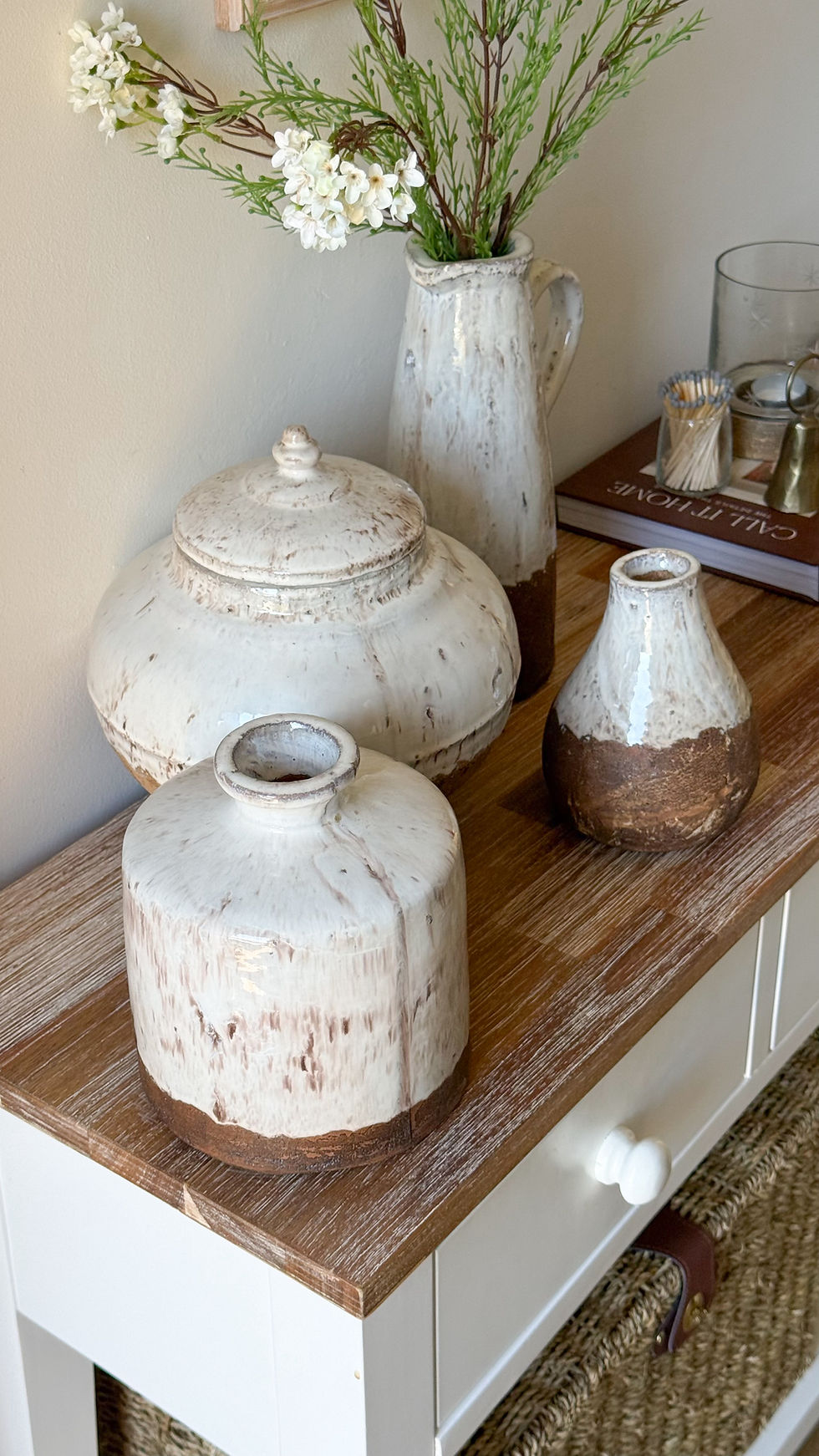 Thumbnail: Aged cream terracotta pot with lid 