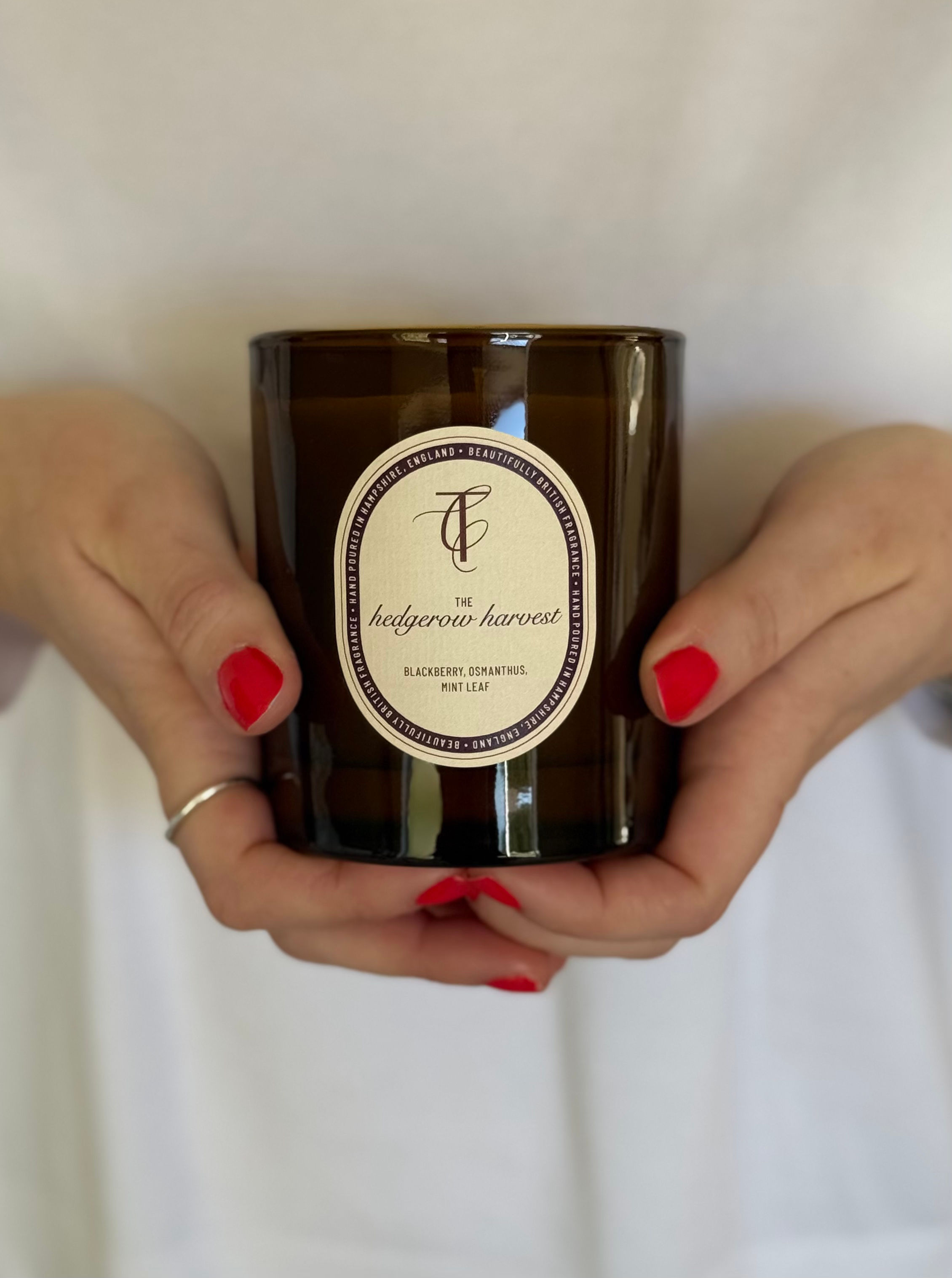 Amber glass soy wax candle - hedgerow harvest