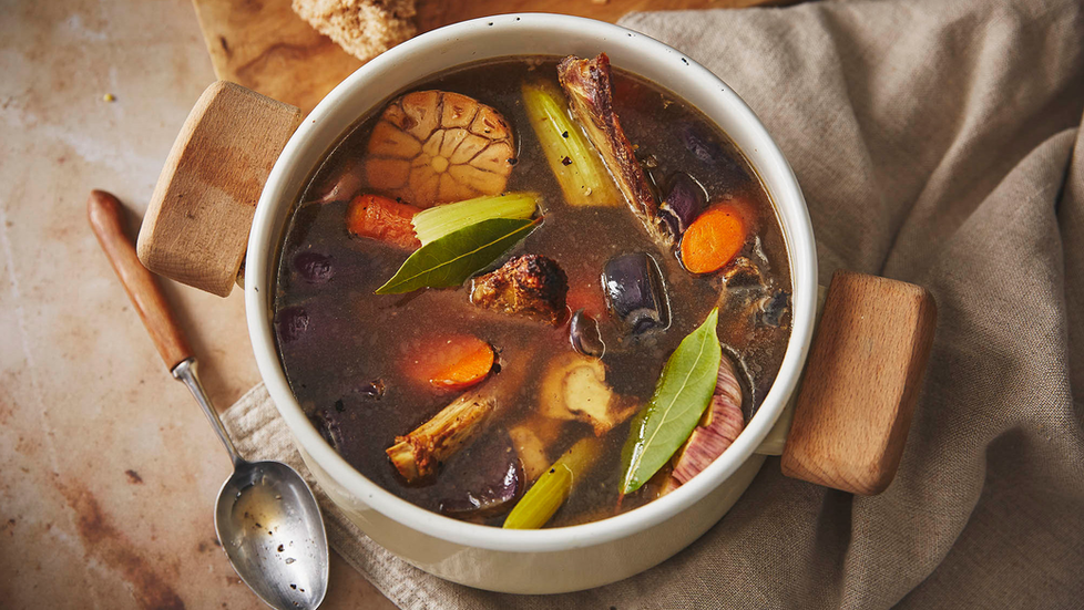 Bottenbouillon: goed voor merg, bloed, hormonen en alles wat daarmee te maken heeft!