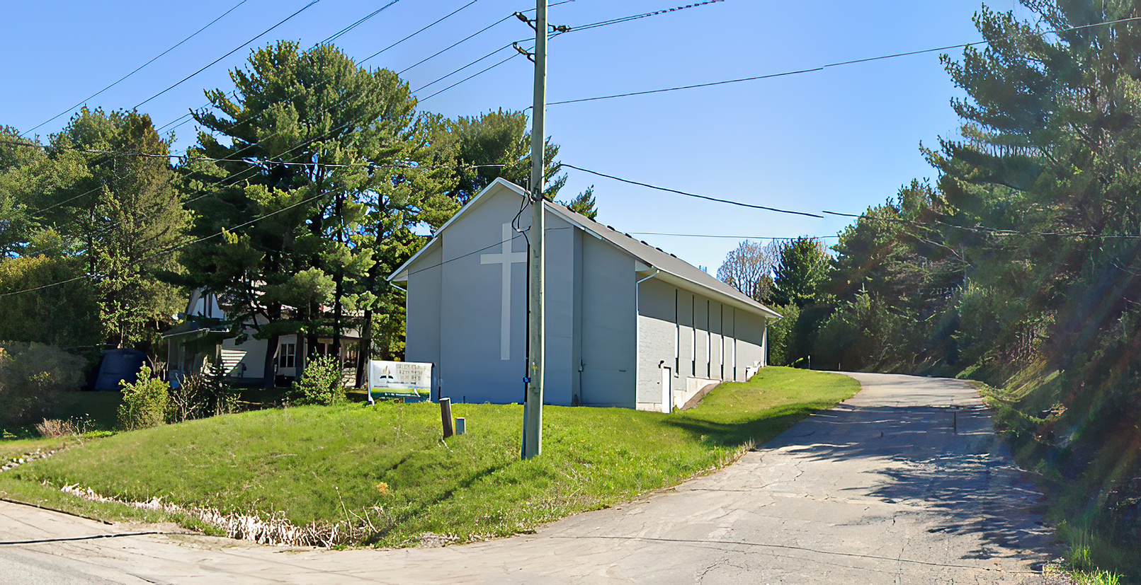 bracebridge-church-wider-gigapixel-lines-scale-4_00x.png