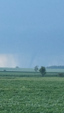 Tornado near Henry