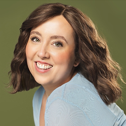 Headshot (Mariah Muehler).png