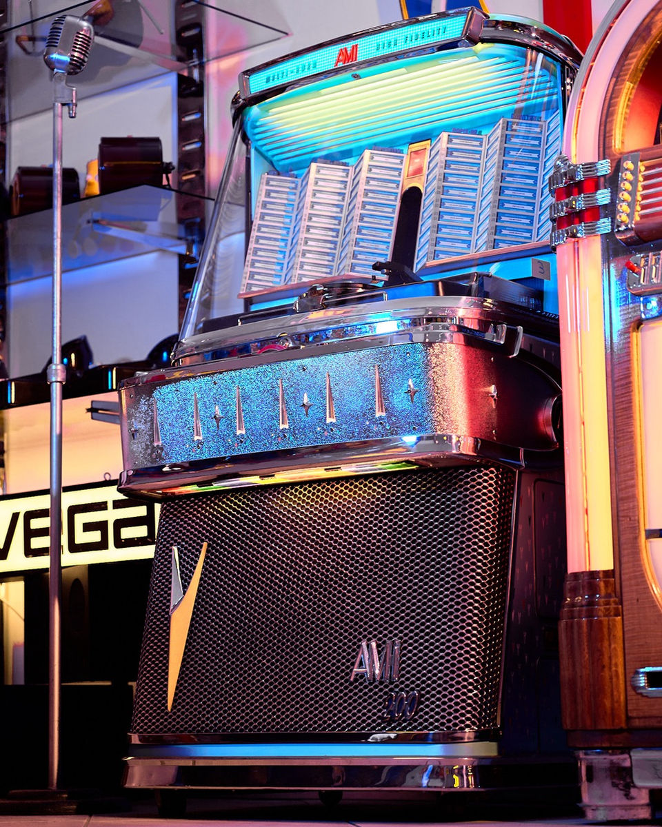 AMI I JUKEBOX NIPPER restaurato fascione