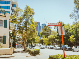 5 Reasons To Go House Hunting This Holiday Season