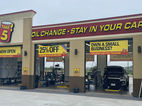 Popular Oil Change Franchise Now Open in Rio Grande City