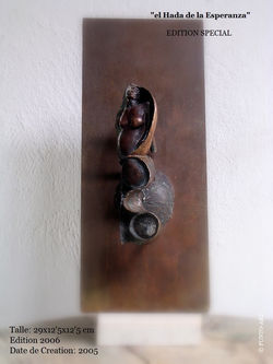 ''el Hada de la Esperanza'' (29x12'5x12'5).