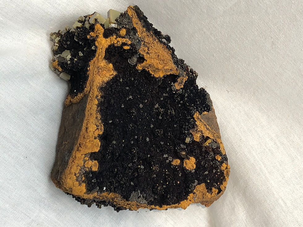 Thumbnail: Wulfenite