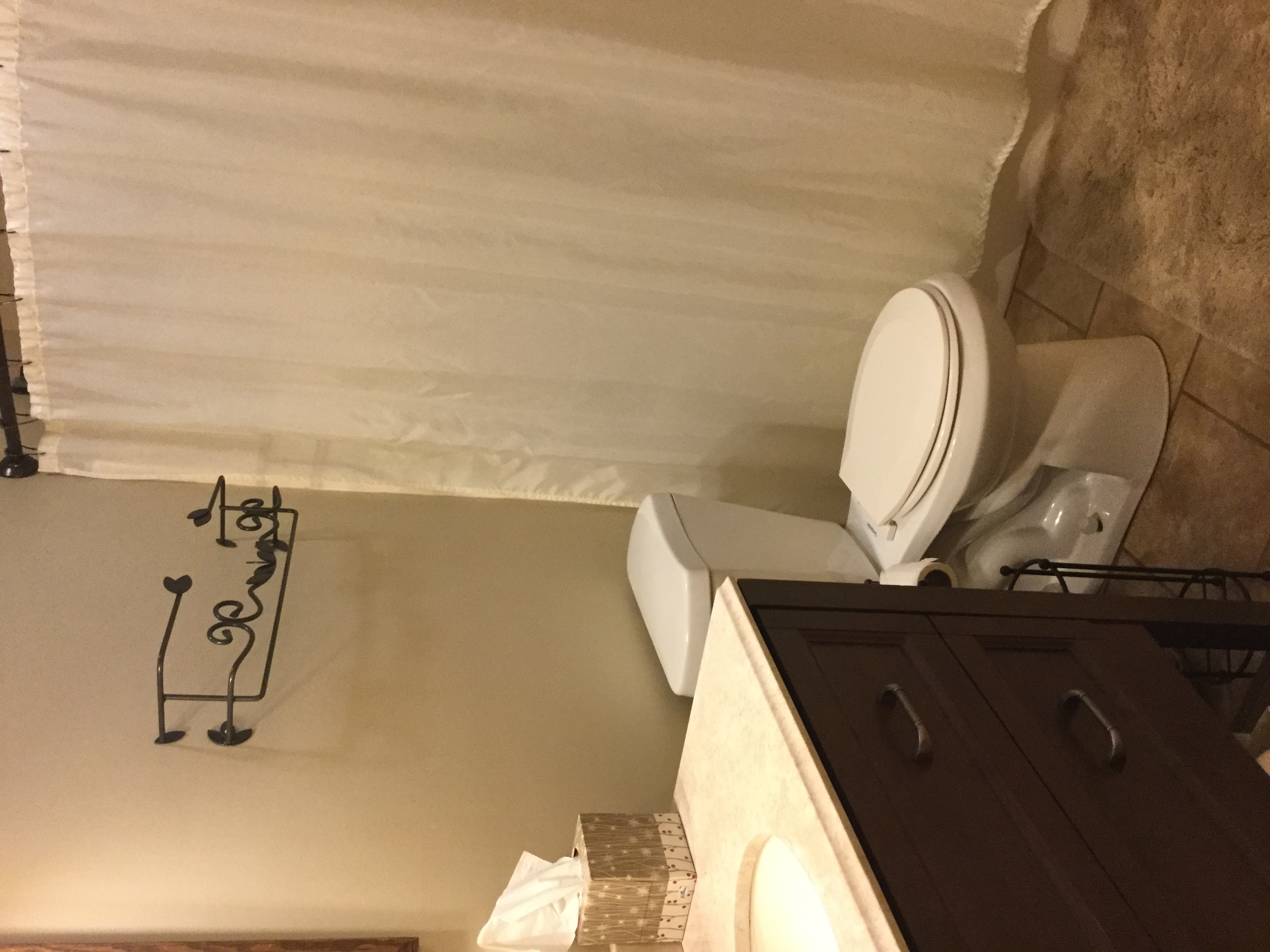 Main Level Shared Bath