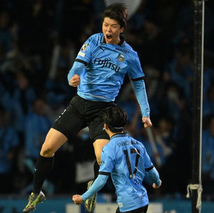 Yokohama FM vs Kawasaki (March 22)