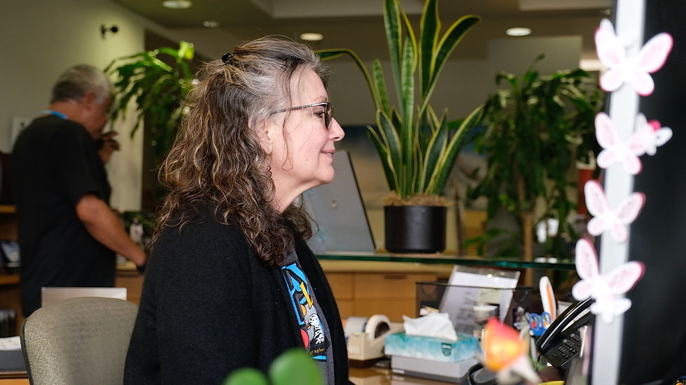 Julie M. | Customer Service