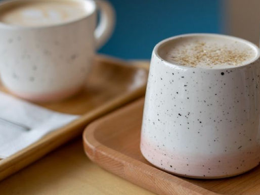 Latte de vainilla casero para darle un toque delicioso de sabor a tu desayuno