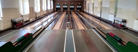 Adressen / Anschriften
Kegelhallen / Kegelbahnen / Kegelcenter