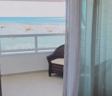 Quarto com vista para o mar da Pousada Pénareia.