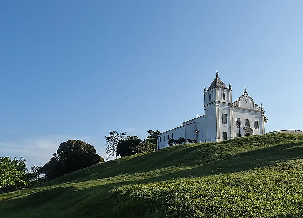 Igreja no alto de Cairu