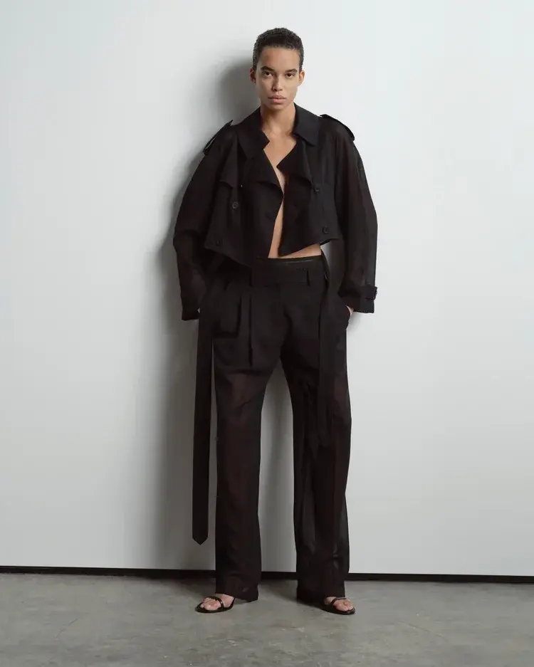 HL_SS25_Pegah_Farahmand_Layout_10_No_Logo