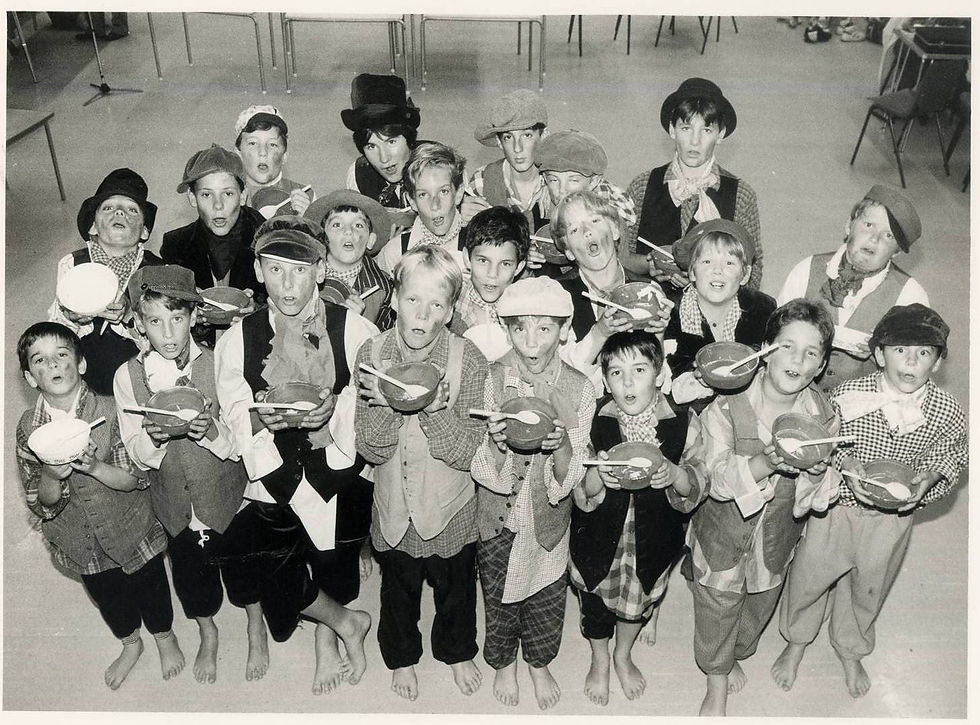 Oliver - 1991, orphans