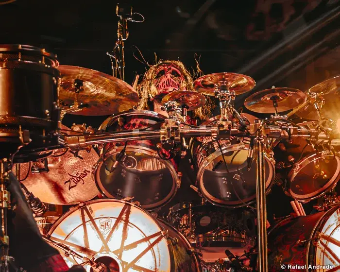 Eloy Casagrande, Aquiles Priester e Mike Portnoy mandam mensagens para Jay Weinberg