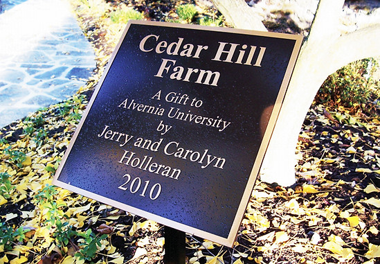 Cedar Hill Farm Cast Bronze Plaque