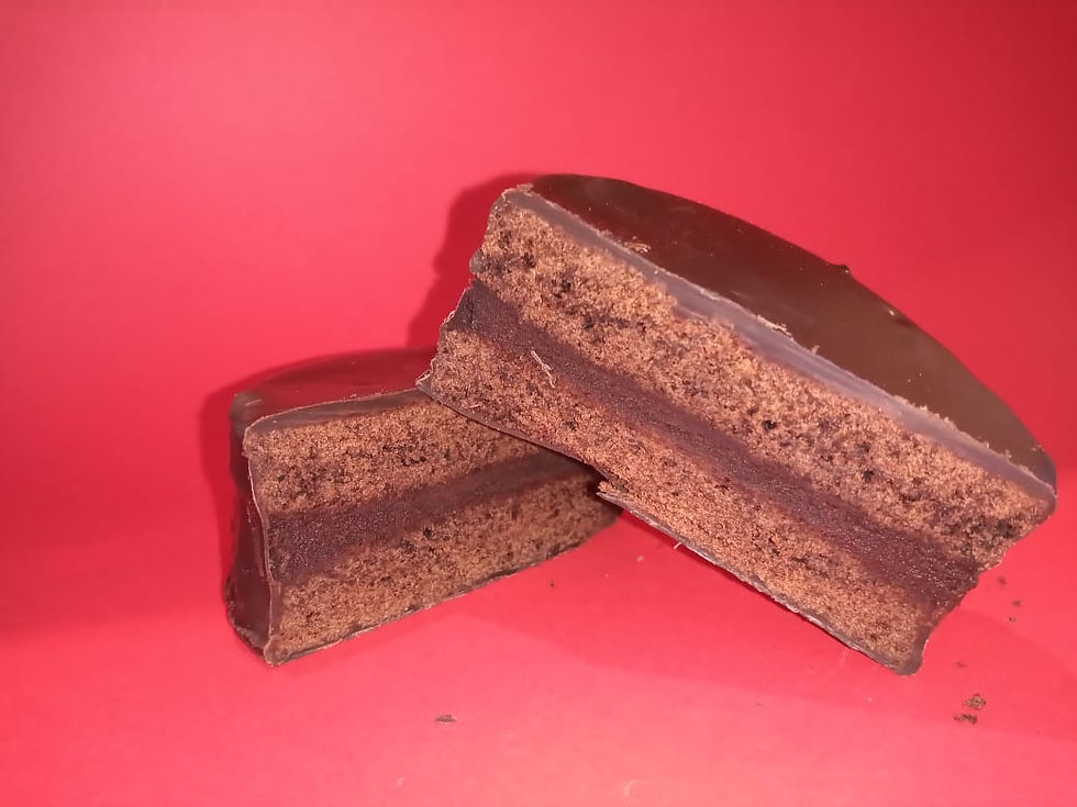 Alfajor Relleno con Ganache de Chocolate