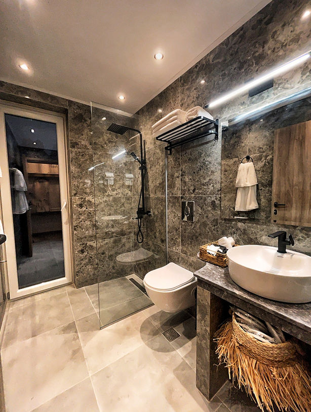 luxury villas amenities pool private karpathos afiartis agrilaopotamos