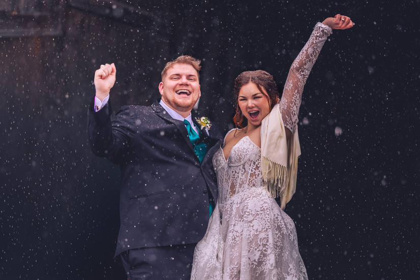 Winter Wedding Snow - Bay City & Frankenmuth