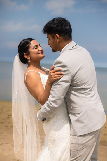 Bay City State Park Michigan - Wedding Elopement