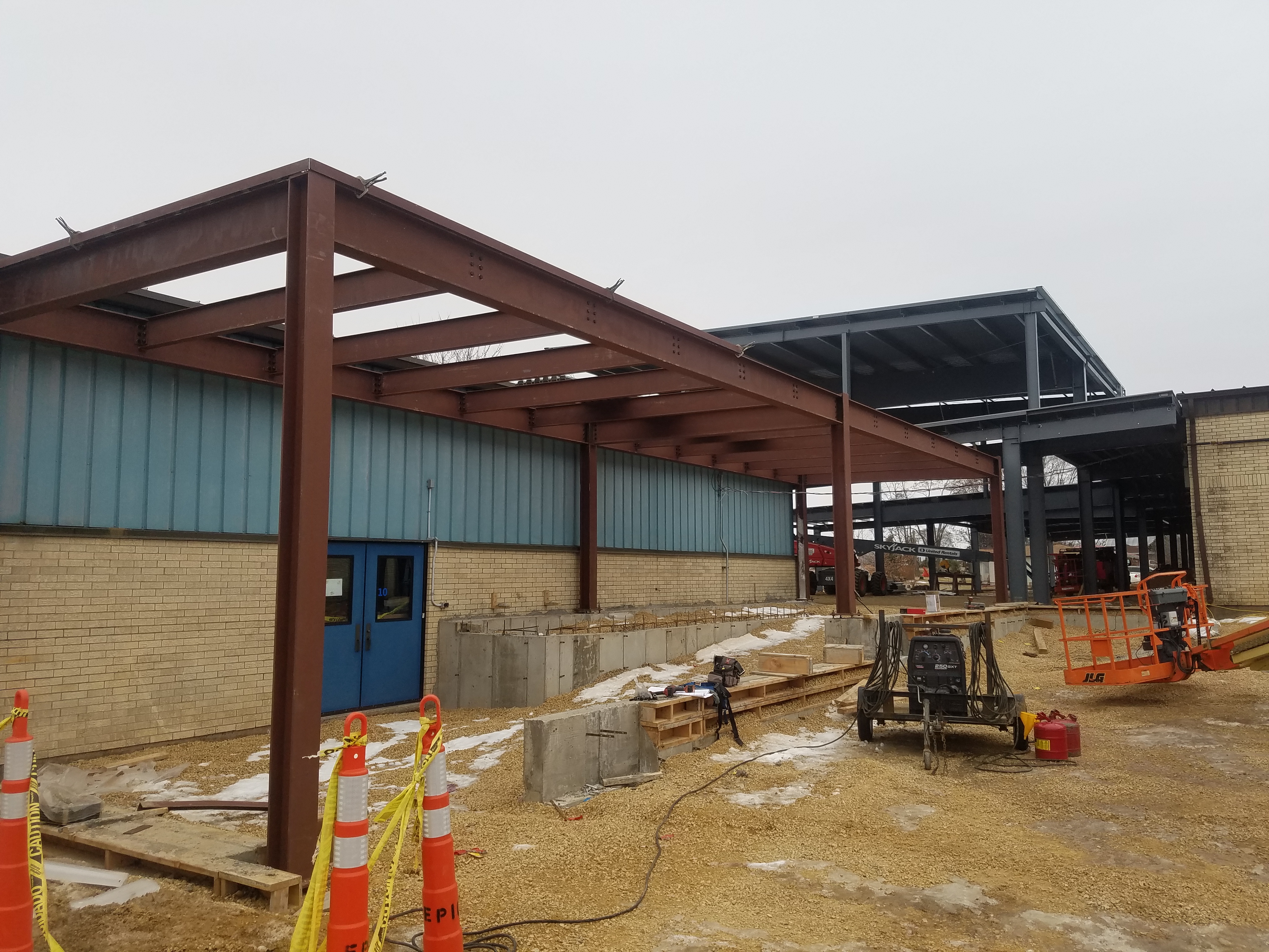 Beams are added to the middle school