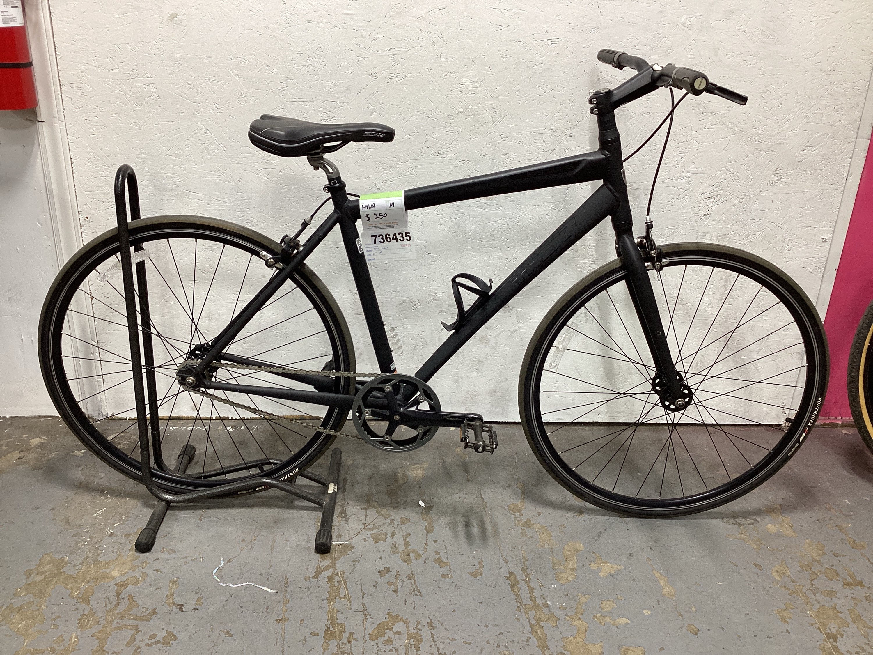 736435 - Trek Soho 5