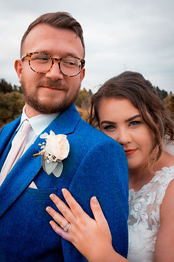 Mr and Mrs Bailey HR-182.jpg