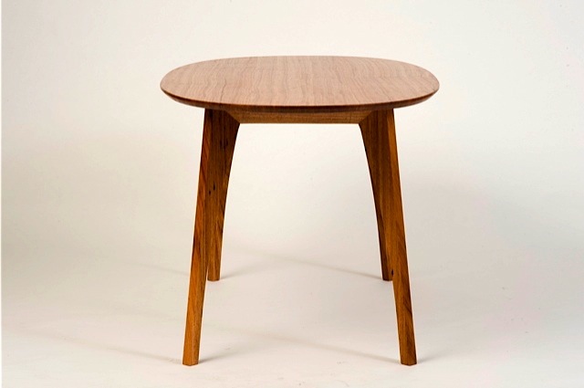 Le Cheval Table