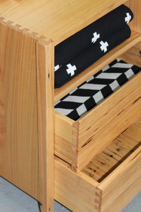 2 Drawer Dovetail Bedsides