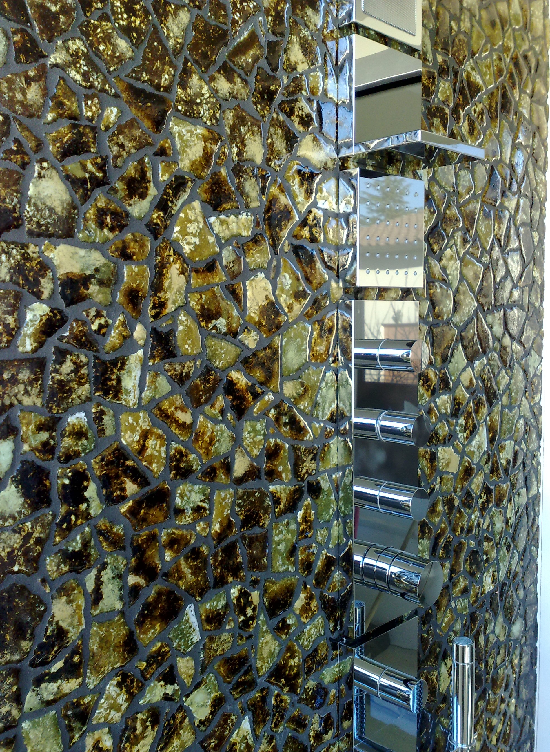 Rivestimento in Pietra Lavica