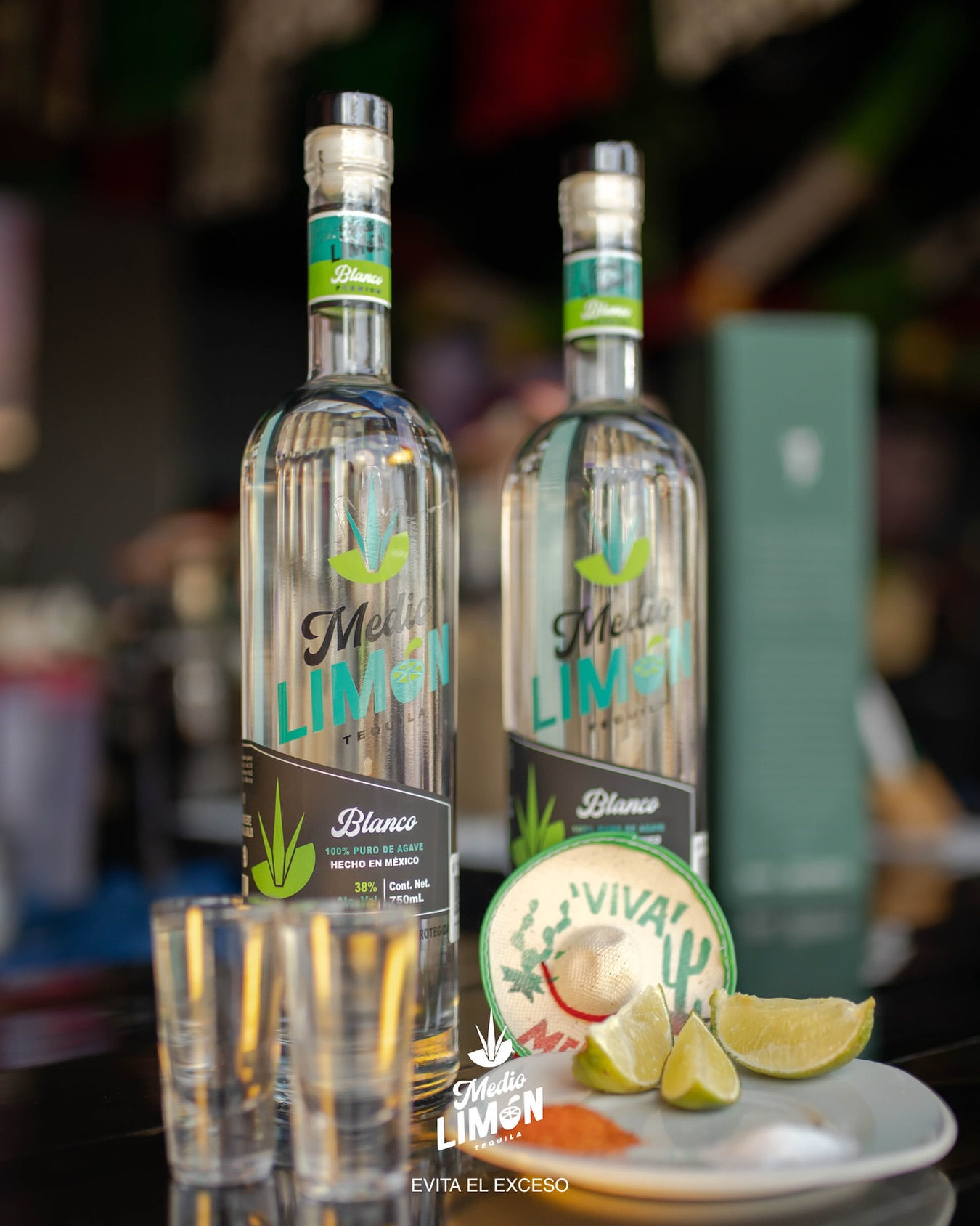 Tequila Medio Limón – 100% Agave Azul