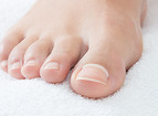 onyfix on toe.jpeg