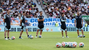 Scaloni confirmó que Lionel Messi estará frente a Angola.