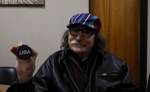 La Universidad de Buenos Aires (UBA) distinguió al músico Charly García con el título de Doctor Honoris Causa.