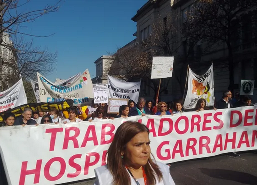 Pese al bono anunciado, trabajadores del Garrahan anunciaron un paro de 48 horas con marcha al Congreso.