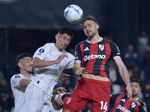 River empató 0-0 con Libertad en Paraguay por la ida de los octavos de final y dejó la llave abierta.
