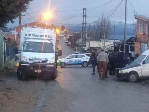 Femicidio en Bariloche: Un policÃa mató a su esposa de 22 años con su arma reglamentaria