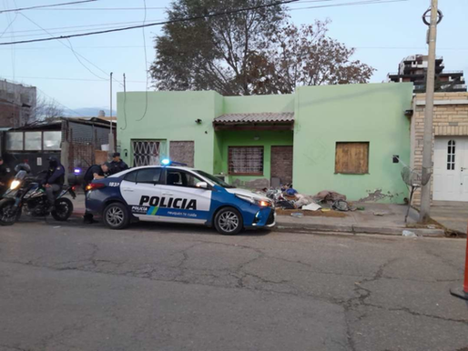 Bajo neuquino: encontraron a un hombre muerto en una vivienda